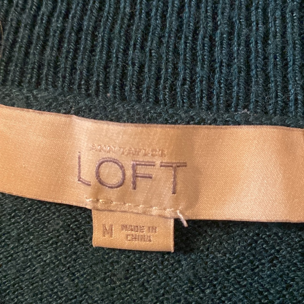 Loft size M green sweater - Picture 2 of 6